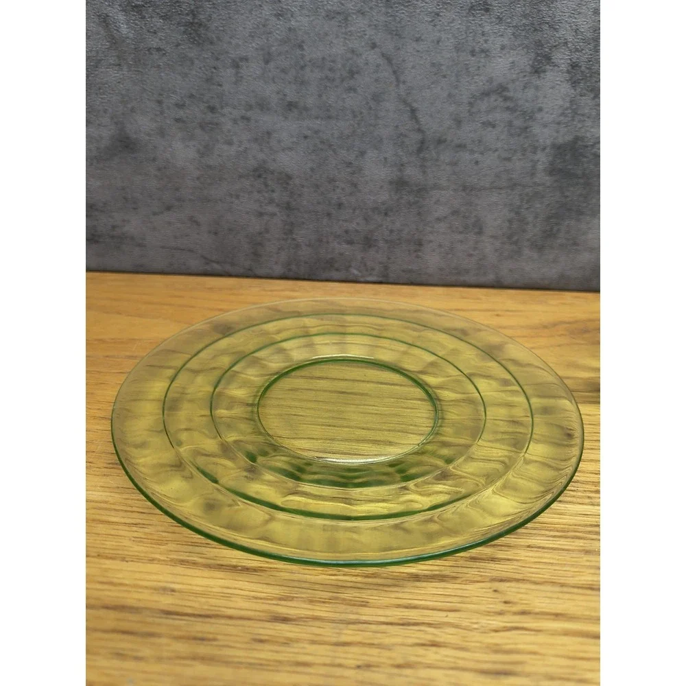 Vtg ANCHOR HOCKING Green Vasilene Depression Glass Cup And Saucer‎